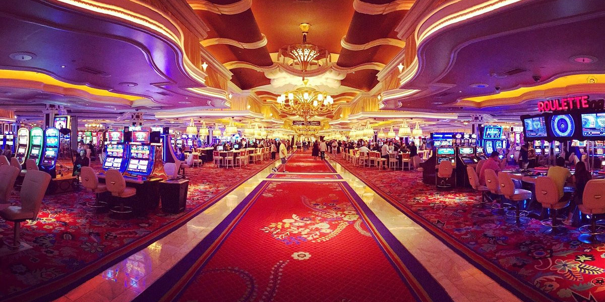 I Casinò Terrestri più Famosi del Mondo: Un Tour Virtuale