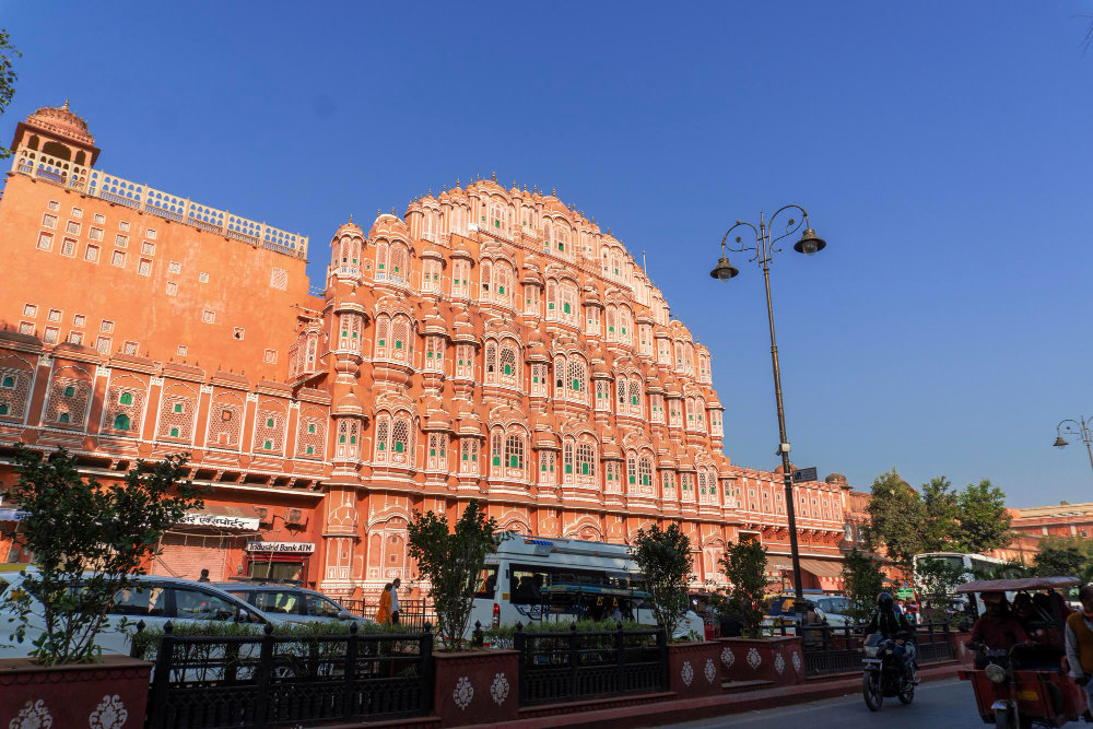 How to Choose the Right Budget-Friendly Hotel in Jaipur for Your Trip
