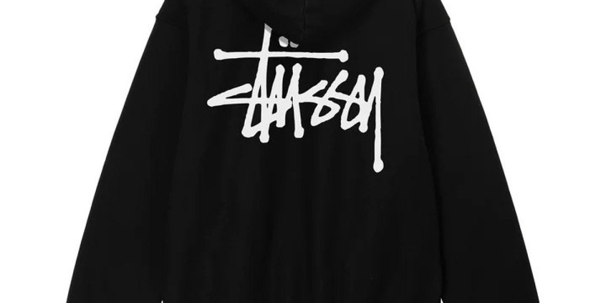 Stussy Street Style for Everyday Wear