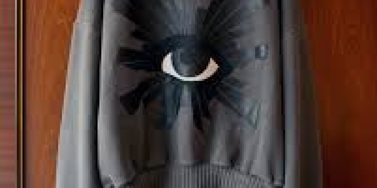 House of Errors: Where Streetwear Embraces Imperfection