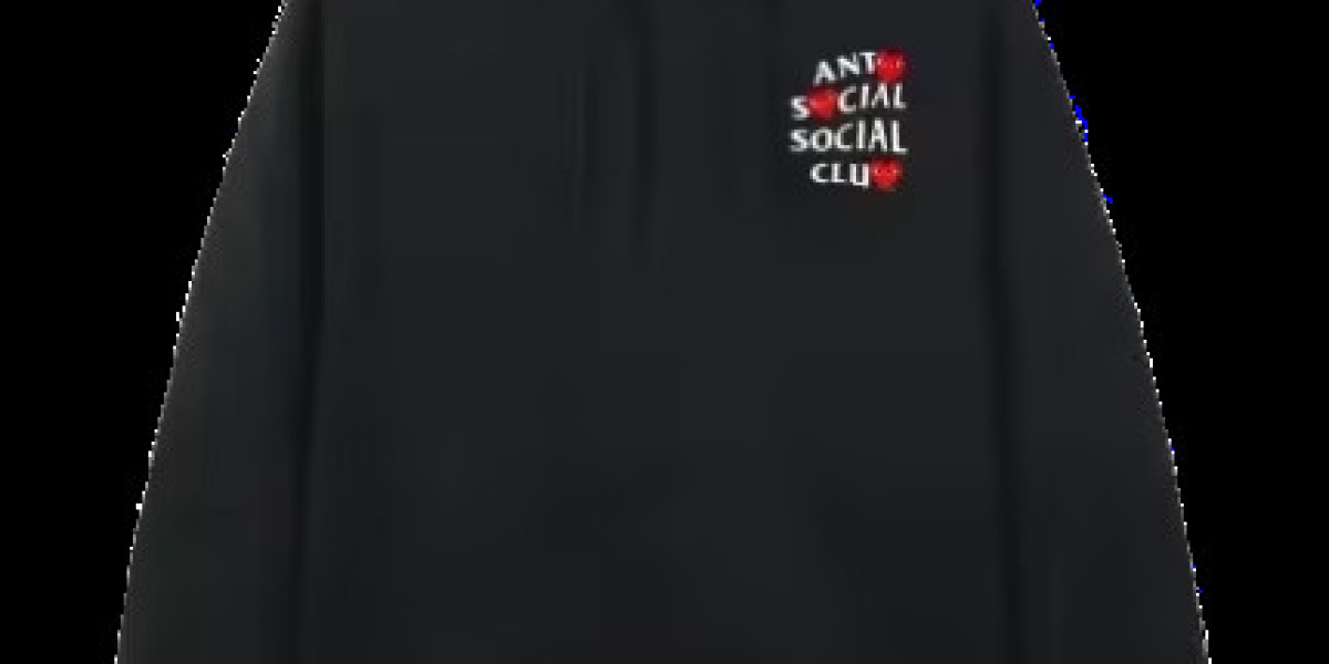 Comme des Garçons (CDG) Hoodies: A Complete Guide to Style, Culture, and Trends